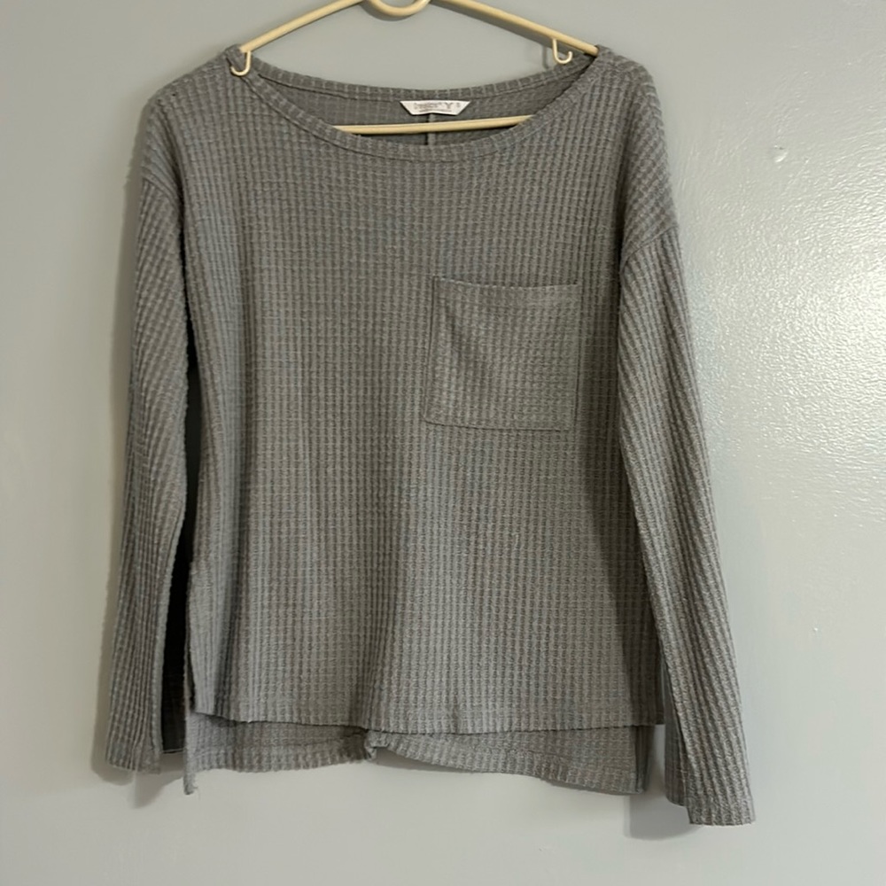 grey sweater